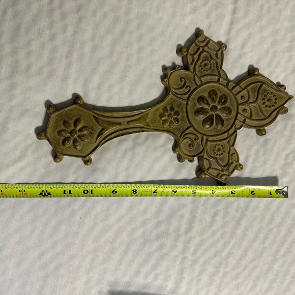 Cross wall hanging - Picture 4 of 4